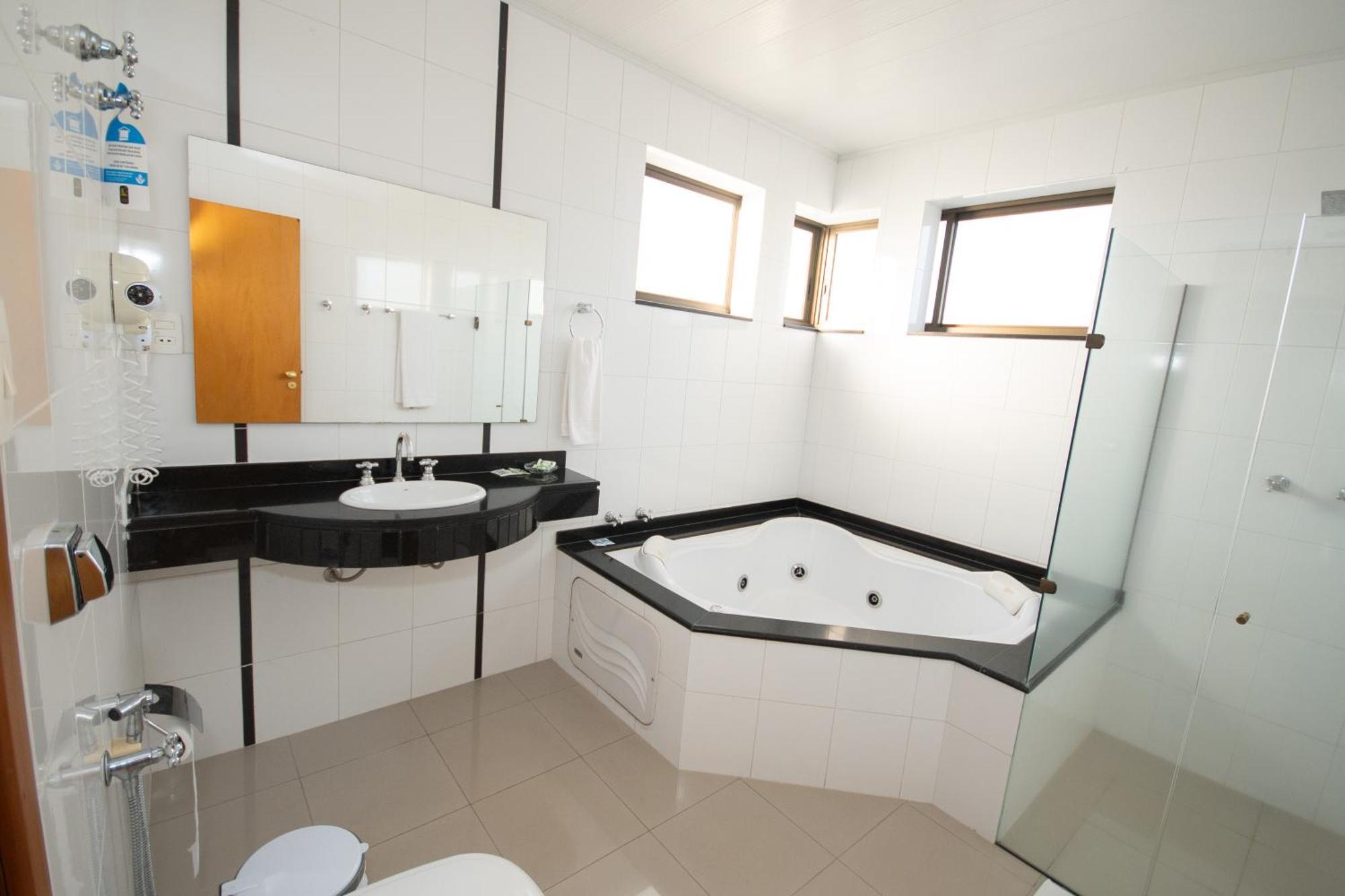 Hotel Ouro לבראס מראה חיצוני תמונה